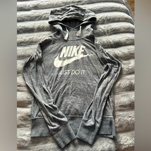 Nike Women’s Sweatshirt